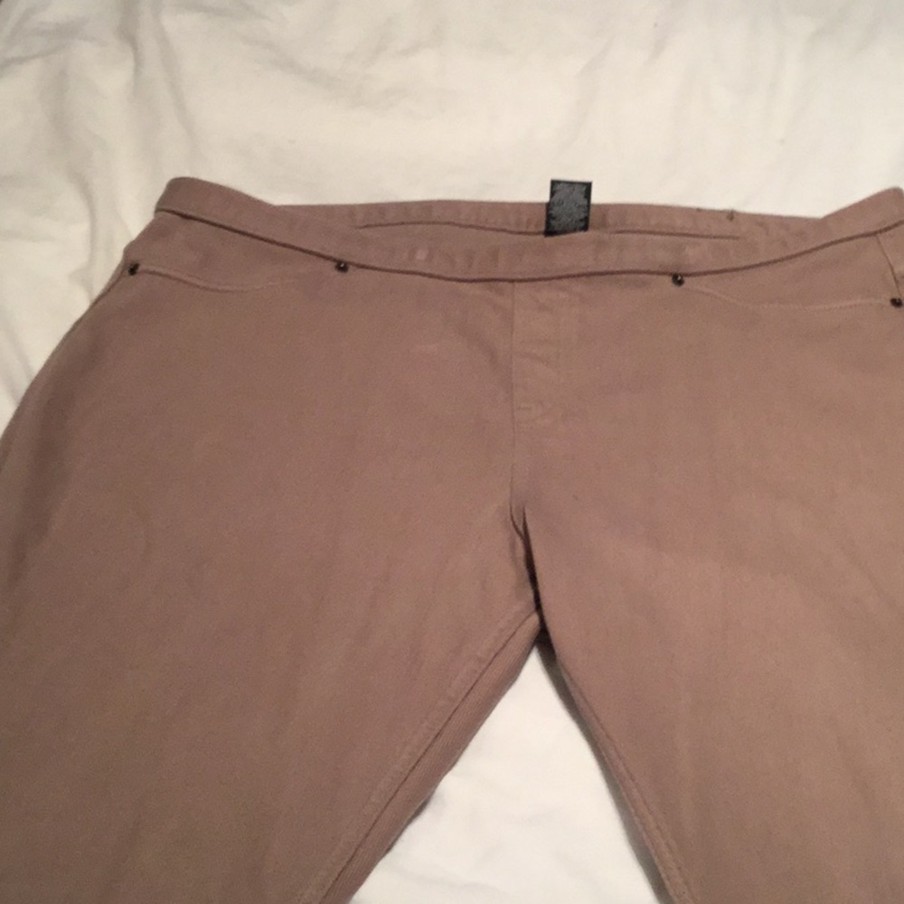Pull on stretch jeans